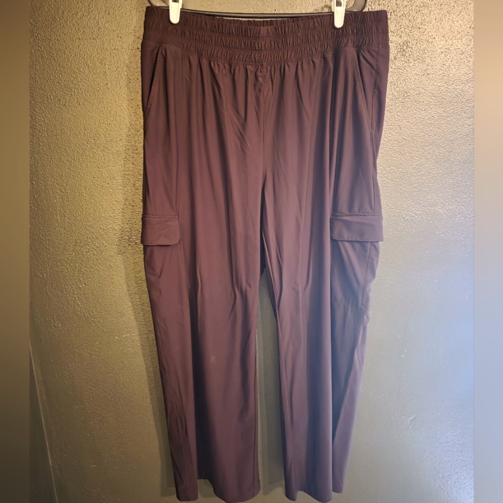 Old Navy Sleektech XL Activewear Pant